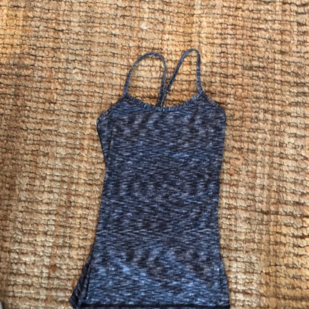 Lululemon power y tank Sz 4
